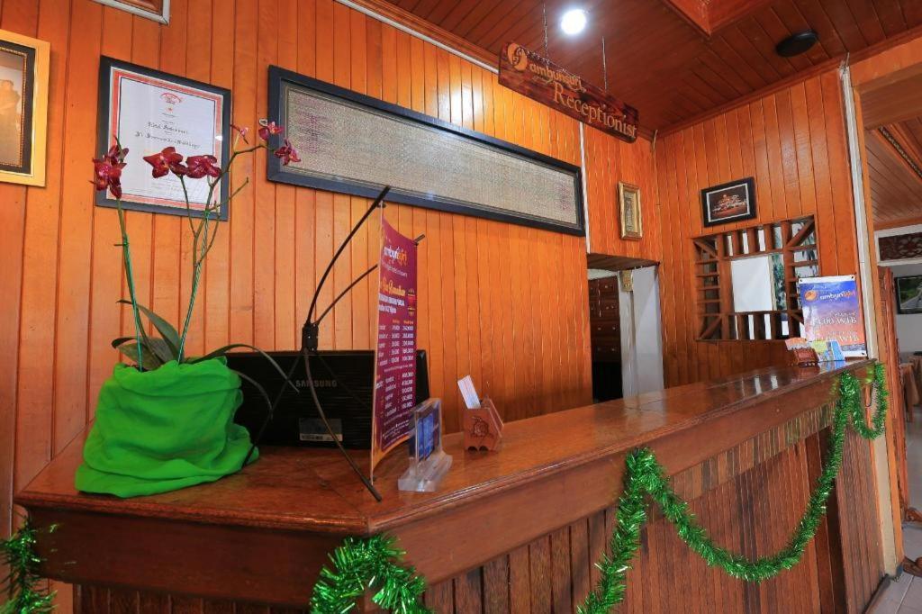 Ambun Suri Hotel Bukittinggi Luaran gambar